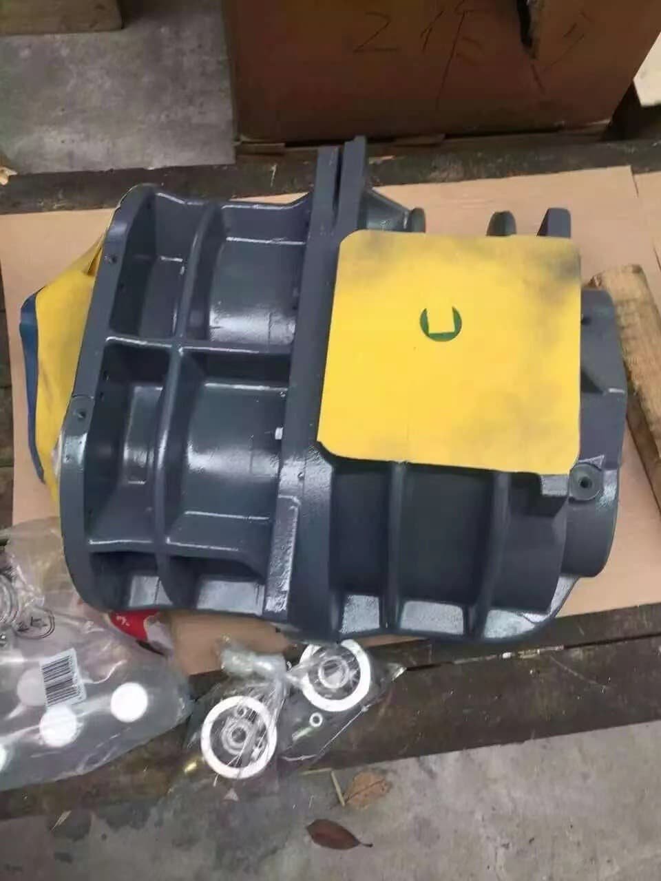 1616 7146 83 - 1616 7146 93 Air End for Atlas Copco Air Compressor 5 Atlas Copco Air end Genuine Part