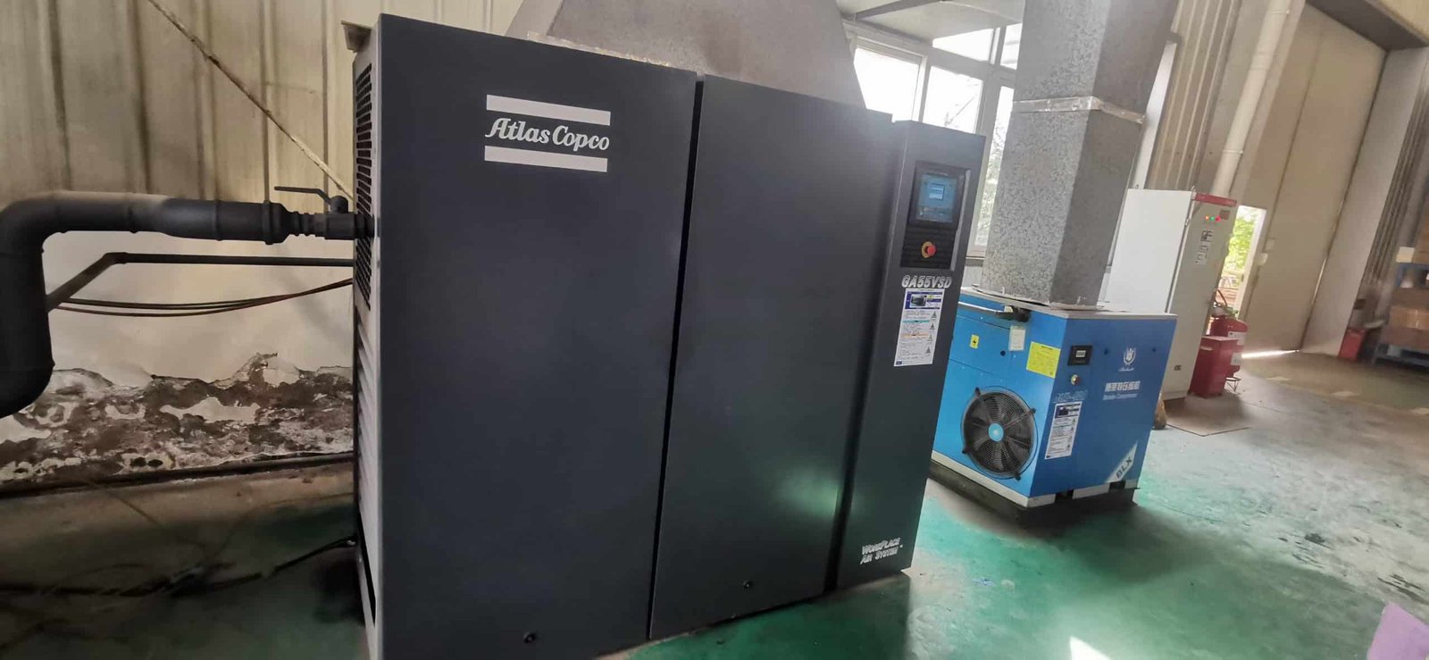 GA55, GA55+ Atlas Copco 75 HP Oil Injected Air Compressors 7 GA55VSD Atlas Variable Speed Drive Air Compressor China Dealer
