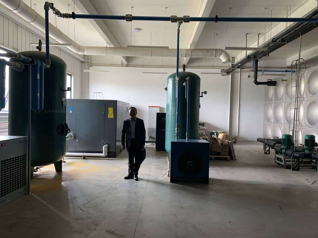 Atlas Copco GA132,GA160 Air Receivers and Related Parts Numbers Catalog 29 Air tanks and air compressor factory