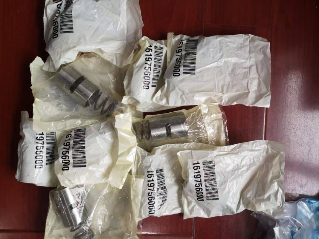 Catalog for Atlas Copco Air Compressors GA5/7/11-GX5/7/11-Yearly Kits 1 Atlas Copco Service Kit China supplier