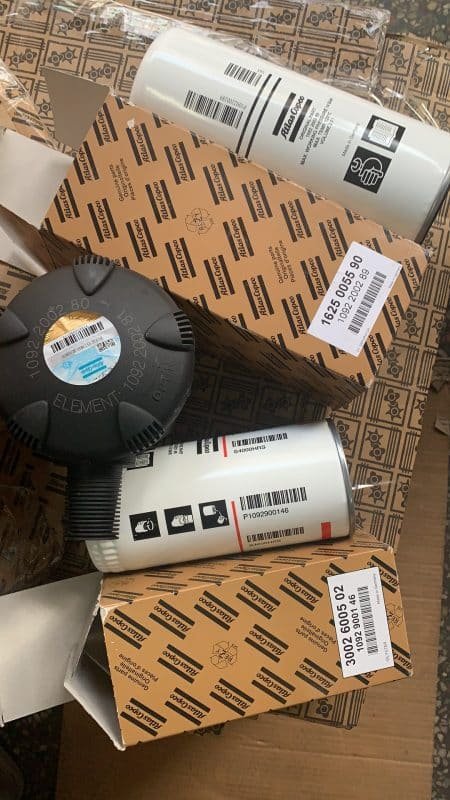 Ultimate Service Kits Catalog Atlas Copco GA30 GA37 GA45 Oil-injected Rotary Screw Air Compressors 3 1625005590 KIT OIL SEPEARATOR GXE7-22 - Atlas Copco China