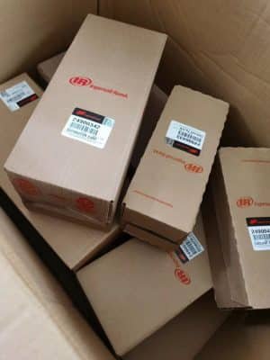 24900342 Ingersoll Rand Genuine ORIGINAL Air Oil Separator China Supplier 10 SSR-XFE/EPE/HPE/50HP SSR-XF Ingersoll Rand Air Compressors Spare Parts List